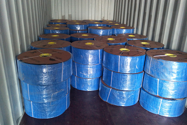 lay flat hose loading