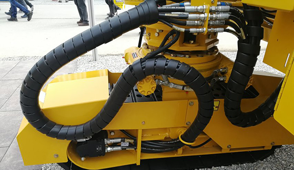 spiral hose sleeve application